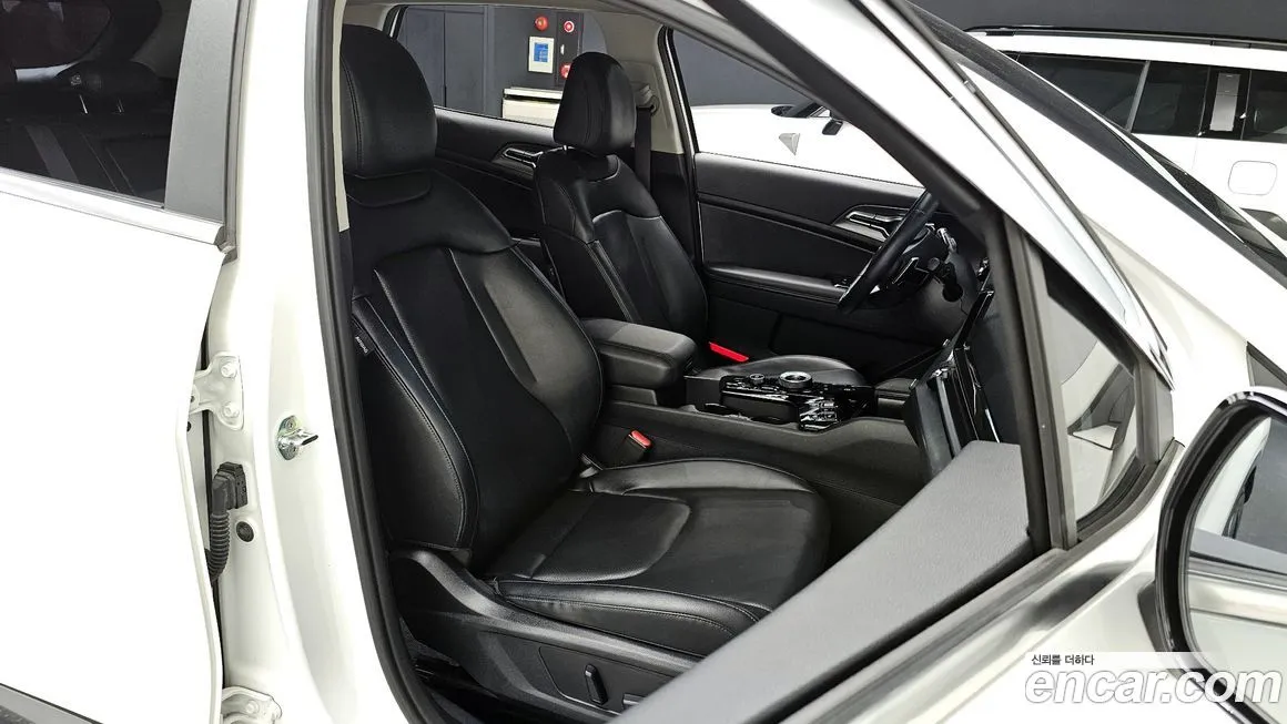 Kia Sportage — фото 7