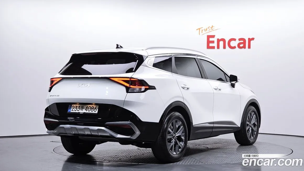 Kia Sportage — фото 6