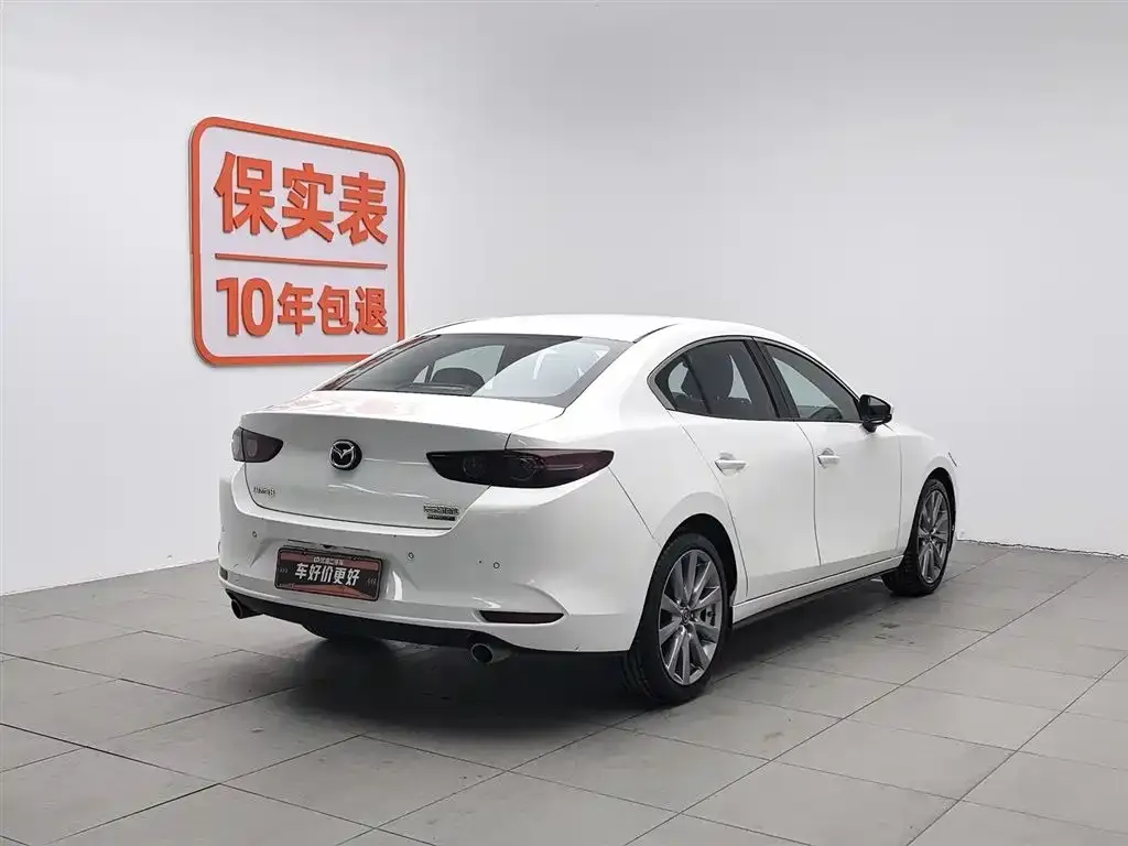 Mazda 3 Axela — фото 4