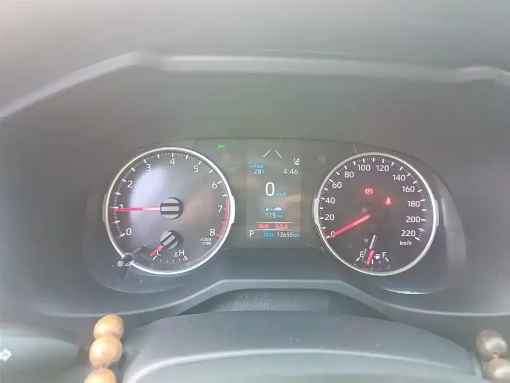 Toyota RAV4 2023 из CN, фото 5