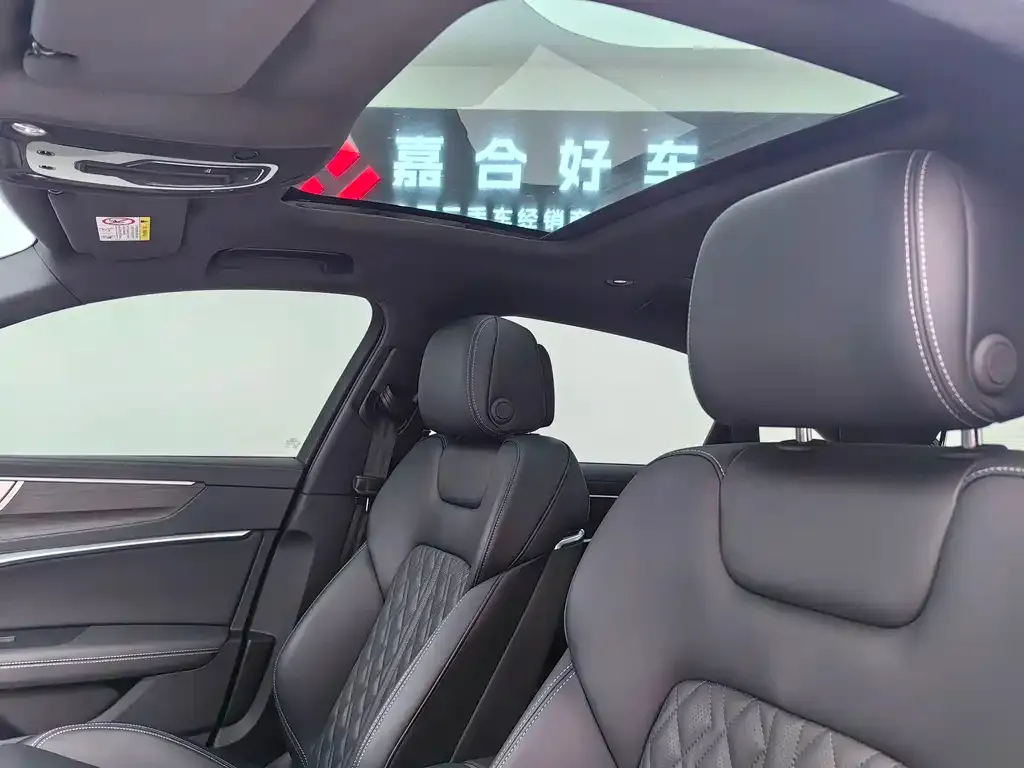 Audi A6L 2025 из CN, фото 2