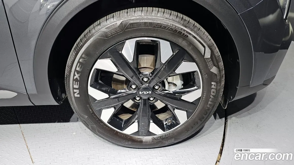 Kia Sportage — фото 8