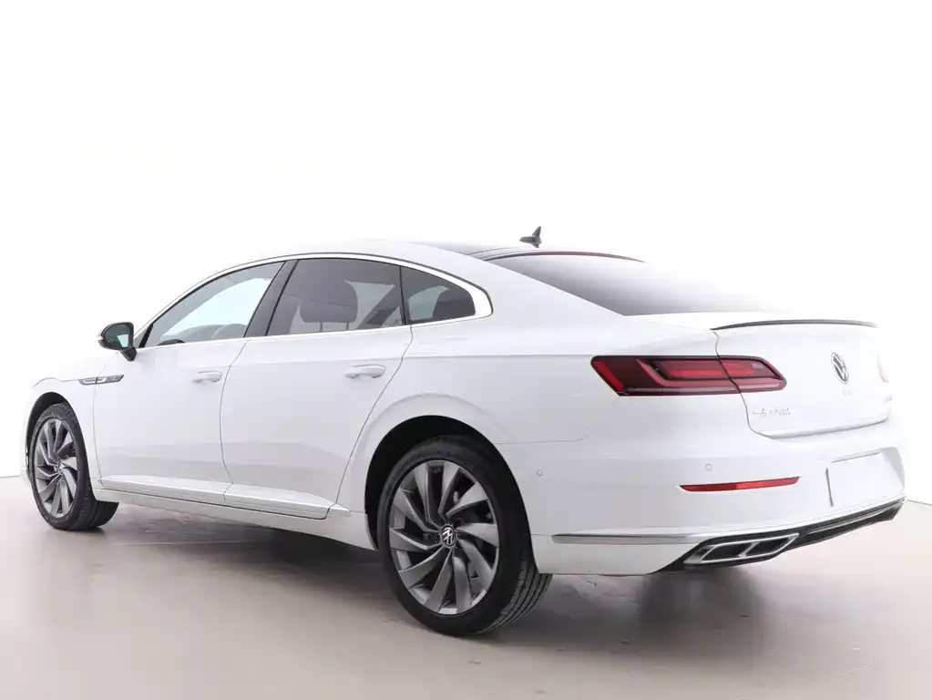 Volkswagen CC 2022 из CN, фото 2