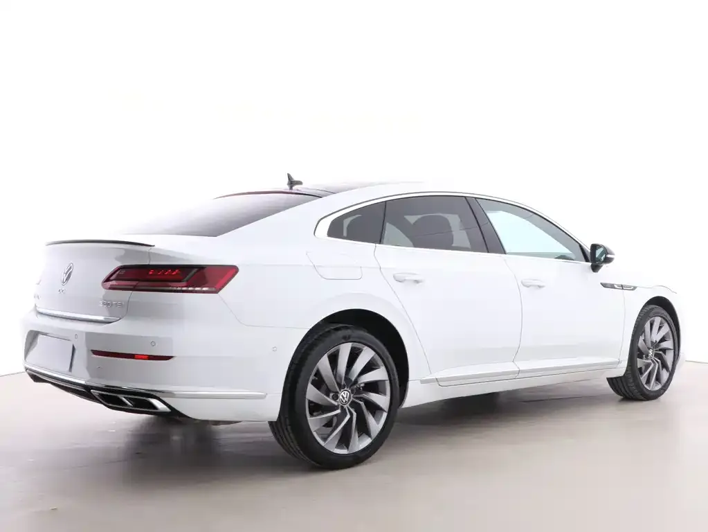 Volkswagen CC 2022 из CN, фото 3
