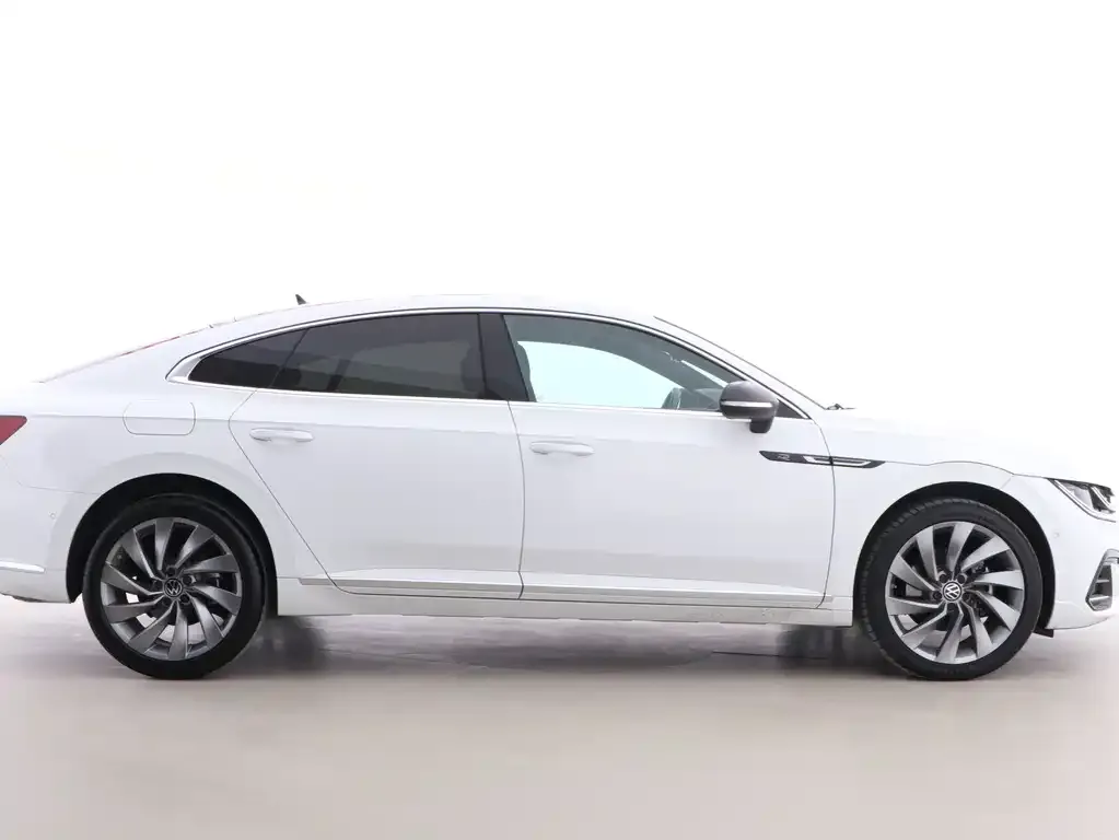 Volkswagen CC 2022 из CN, фото 5