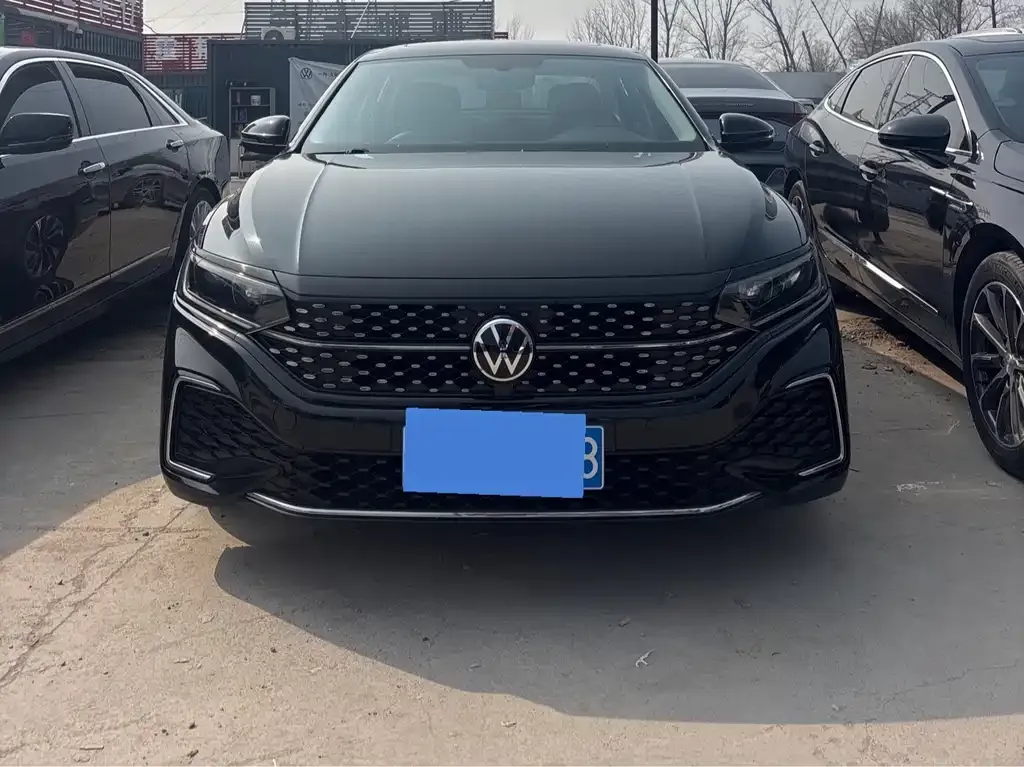 Volkswagen Passat — фото 5