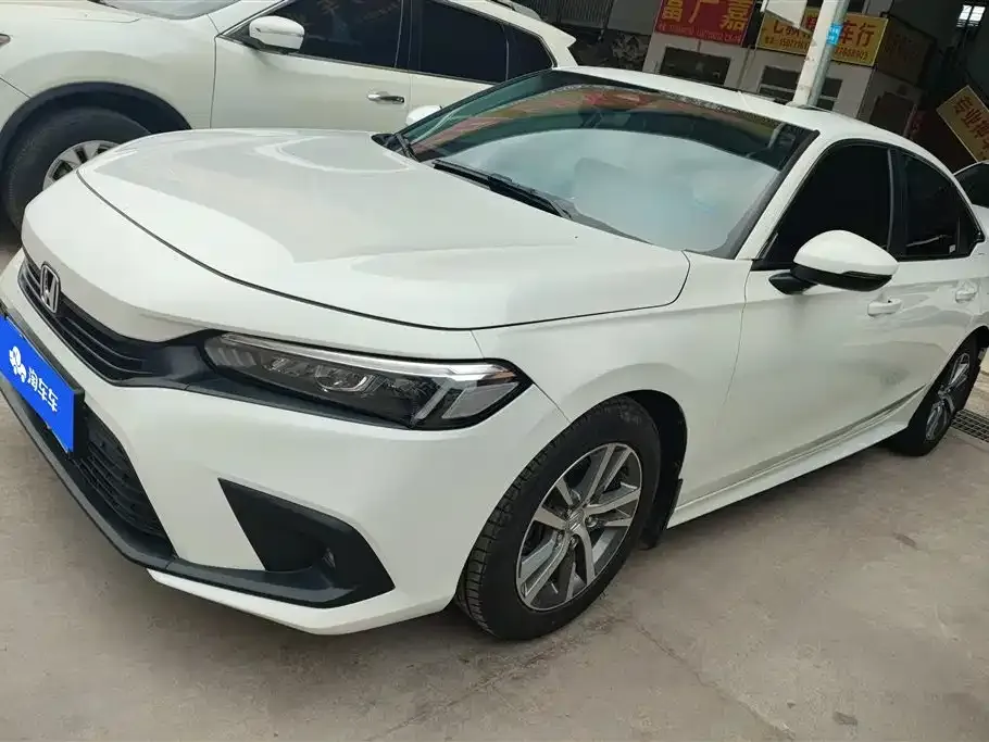 Honda Civic — фото 1