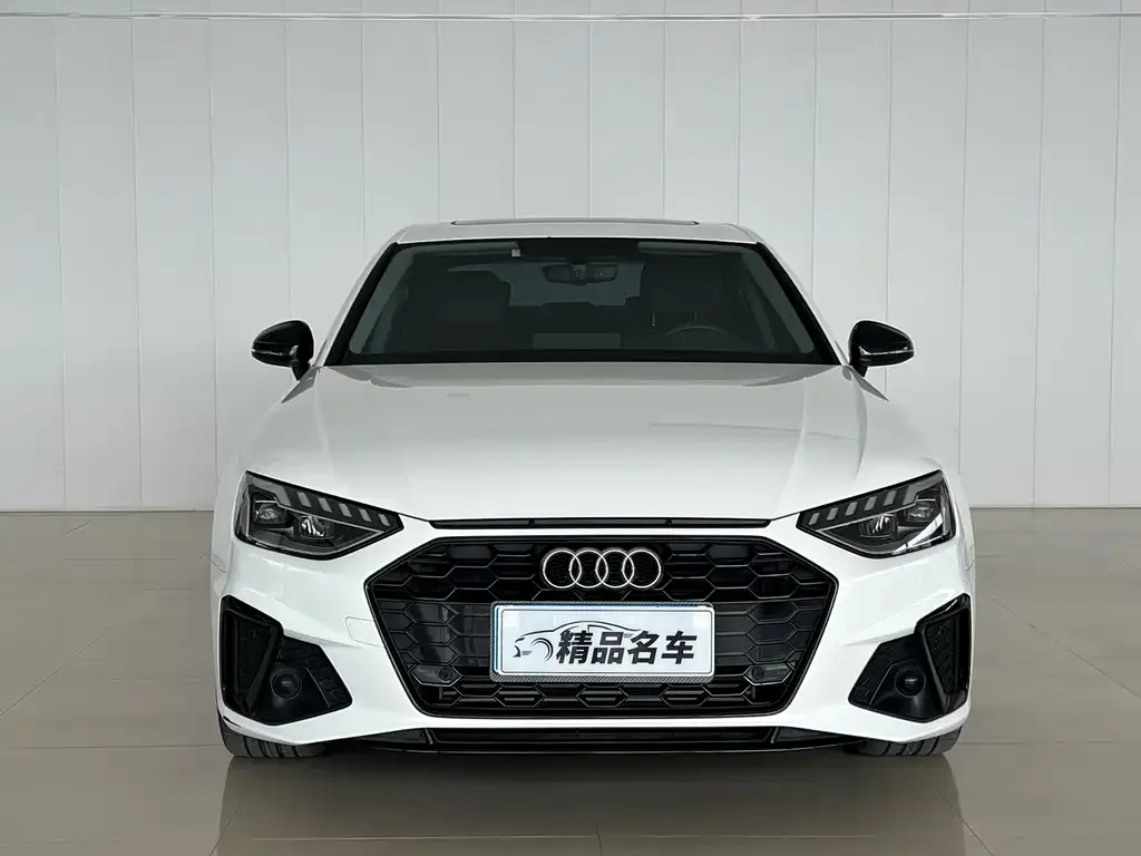 Audi A4L 2023 из CN, фото 4
