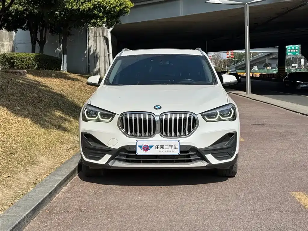 BMW X1 2023 из CN, фото 2