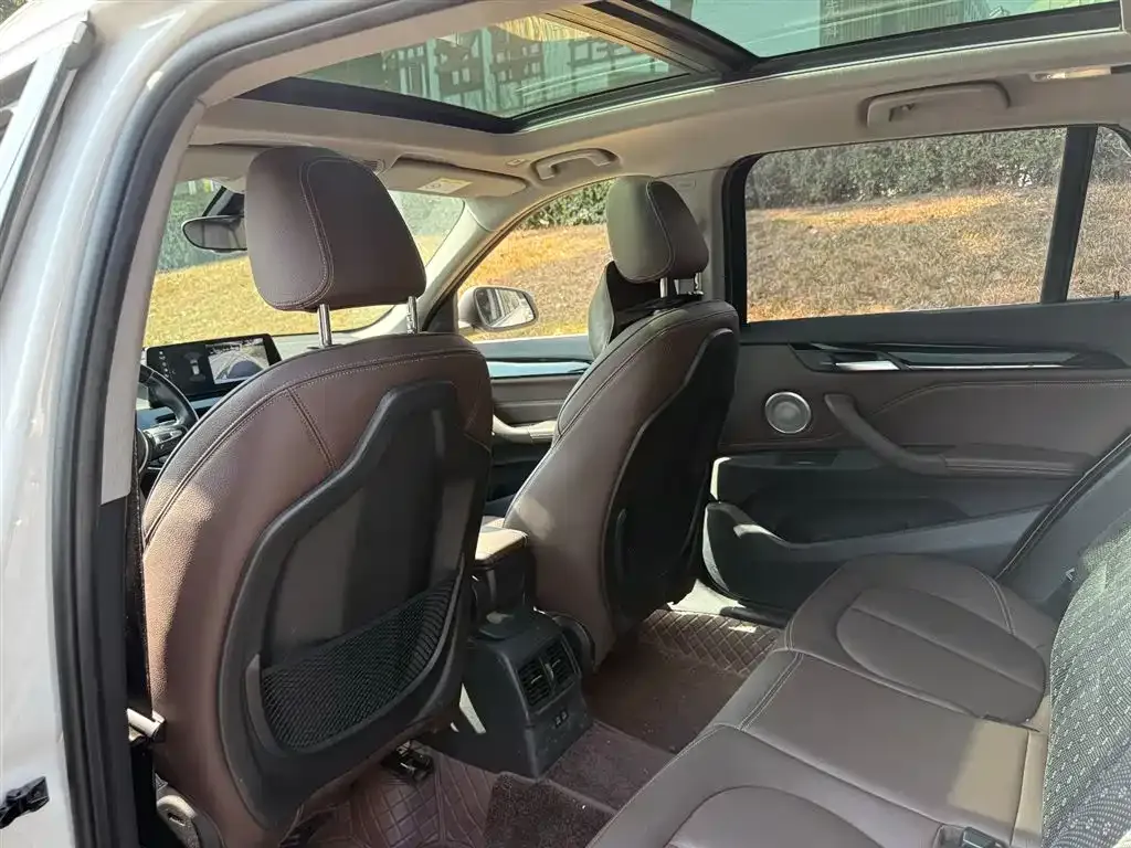 BMW X1 2023 из CN, фото 5