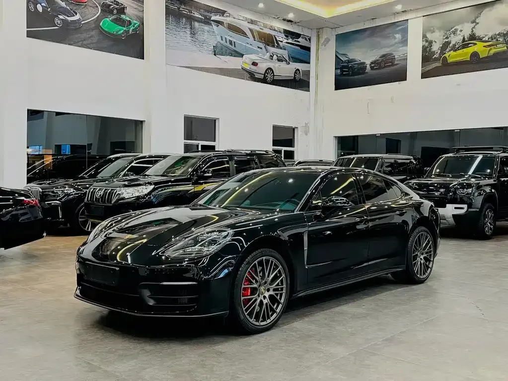 Porsche Panamera Hybrid — фото 1