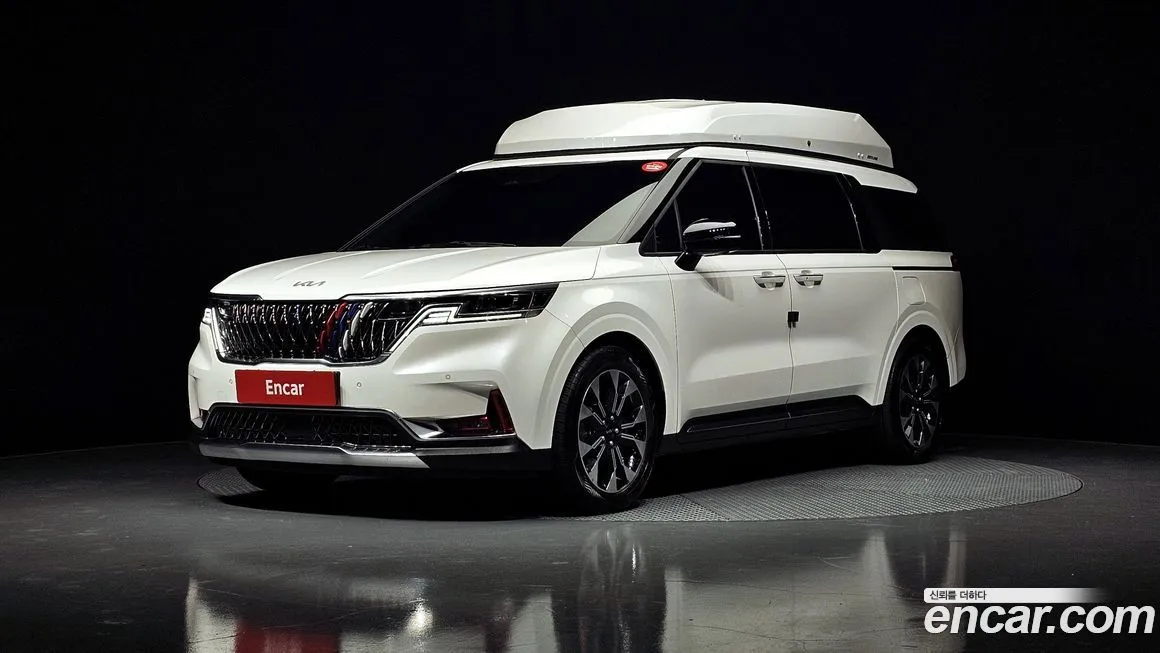 Kia Carnival — фото 1