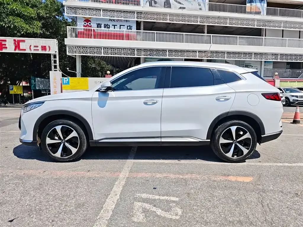 BYD PLUS New Energy 2022 из CN, фото 4