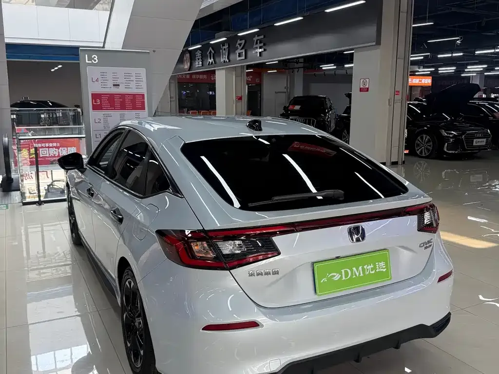 Honda Civic — фото 6