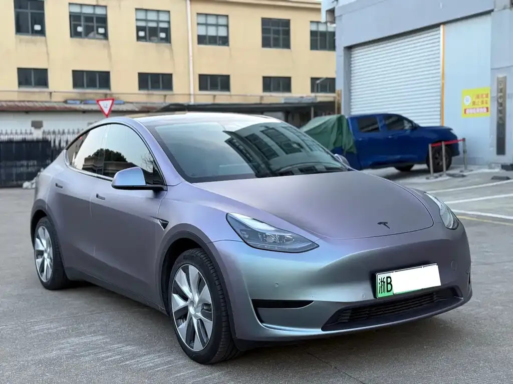 Tesla Model Y — фото 4