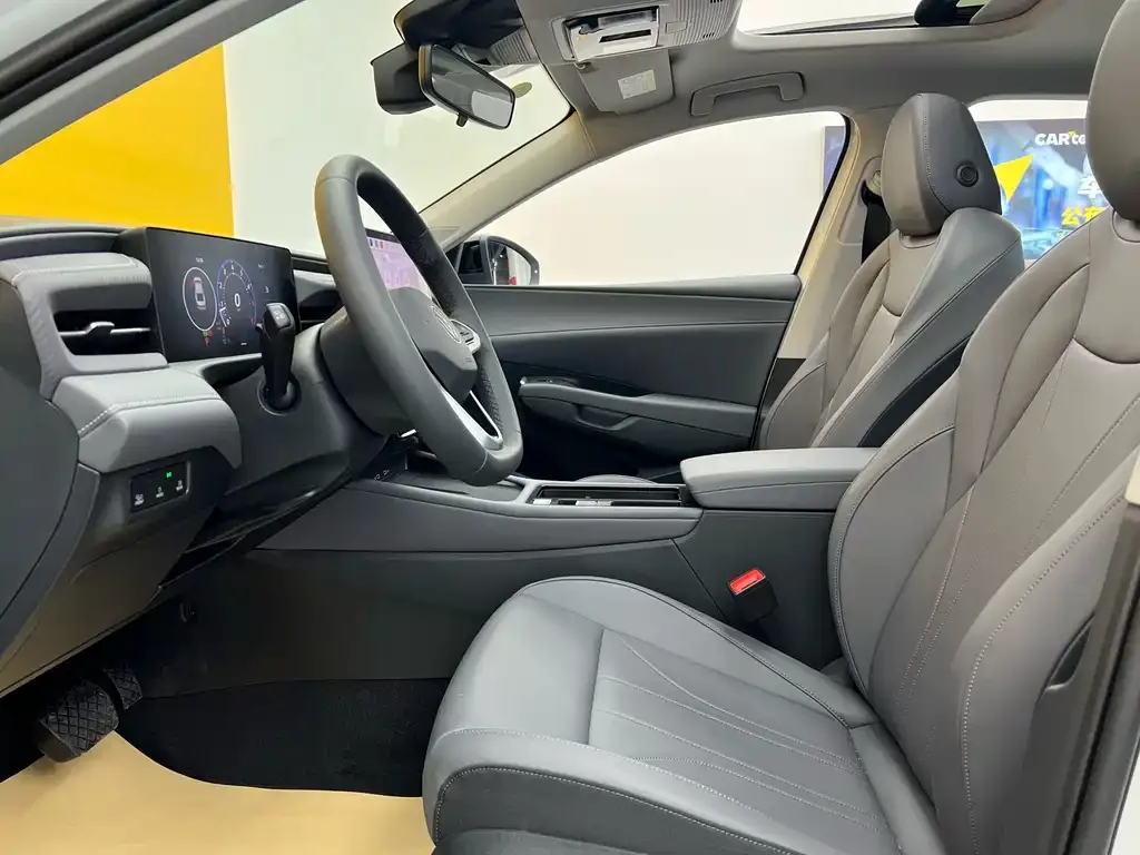 Volkswagen Lavida 2025 из CN, фото 4