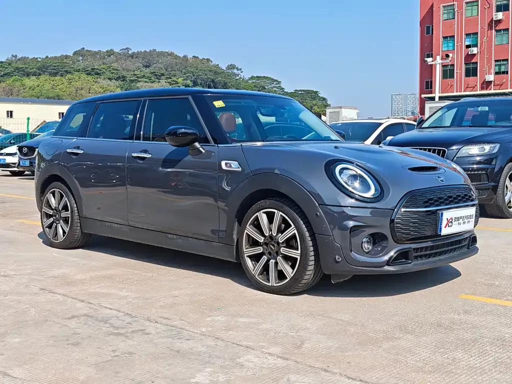 MINI Clubman — фото 5