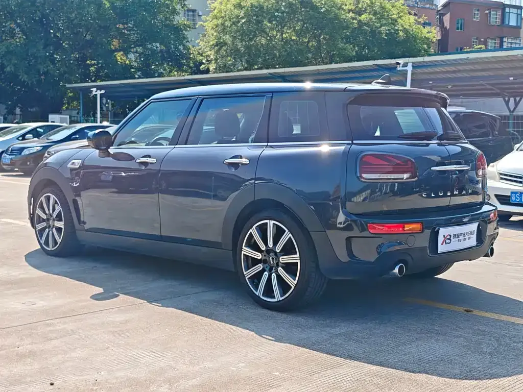 MINI Clubman — фото 8