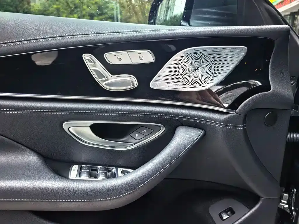 Mercedes-Benz AMG GT — фото 2
