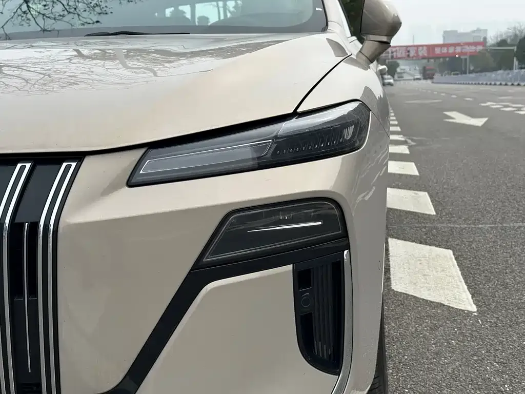 Roewe M7 DMH 2026 из CN, фото 3