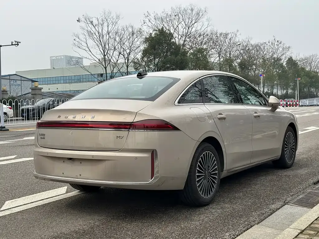 Roewe M7 DMH 2026 из CN, фото 9