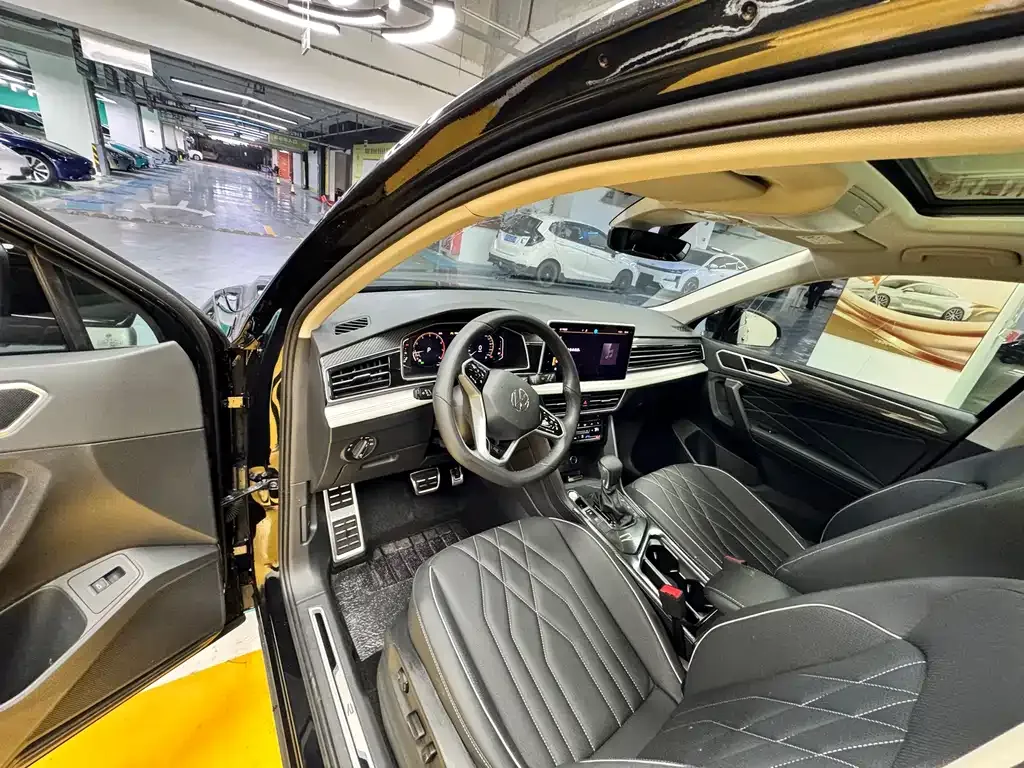 Volkswagen Tiguan L 2023 из CN, фото 9