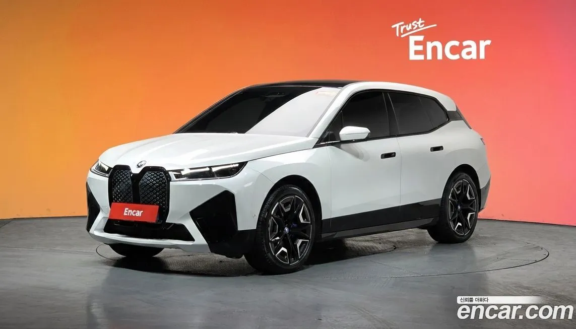 BMW iX xDrive50 Sports Plus