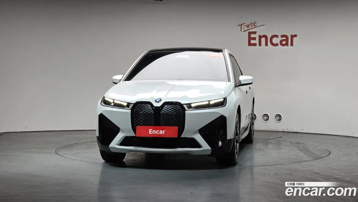 BMW iX 2022 из KR, фото 2