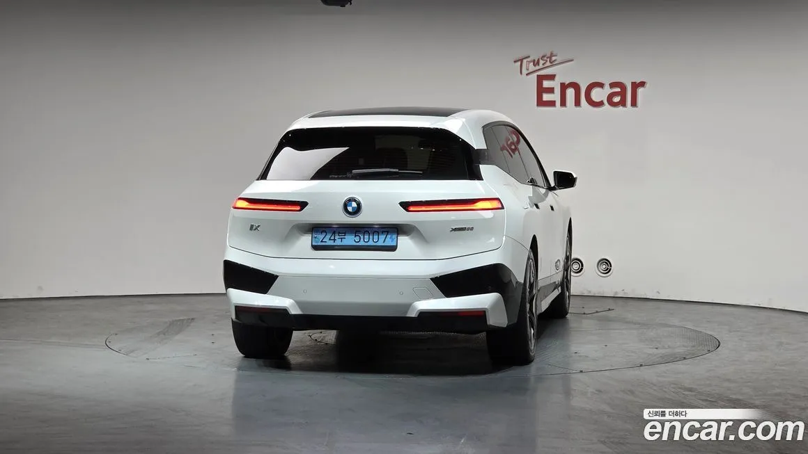 BMW iX 2022 из KR, фото 7