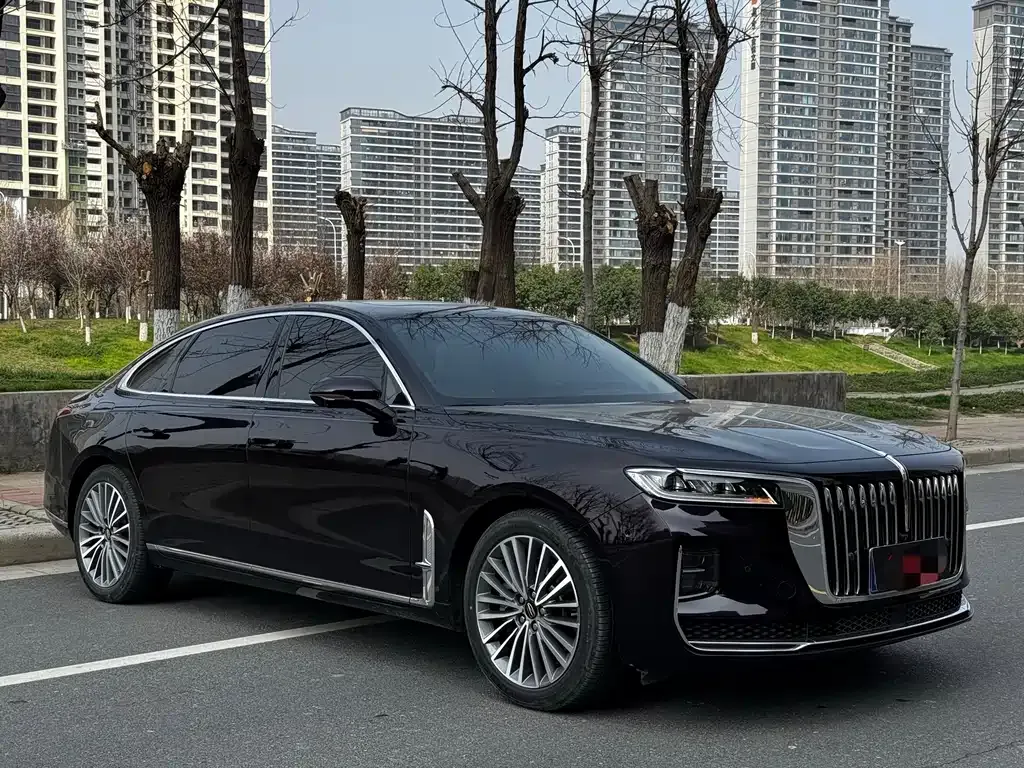 Hongqi H9 — фото 1