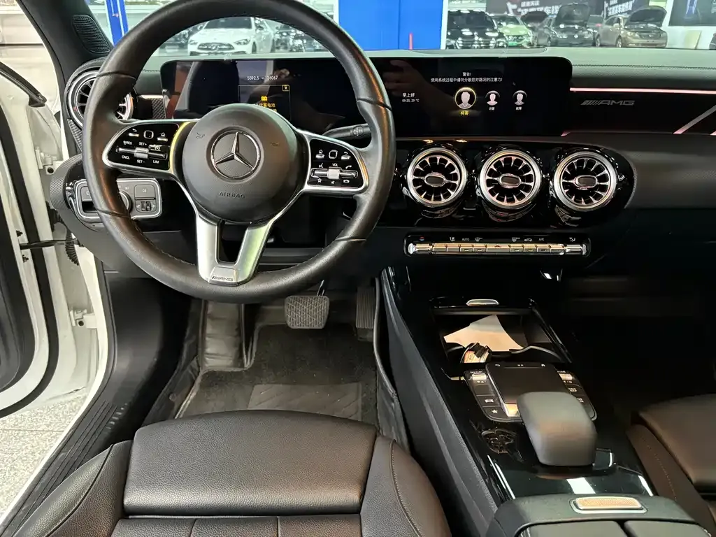 Mercedes-Benz A-Class 2022 из CN, фото 8