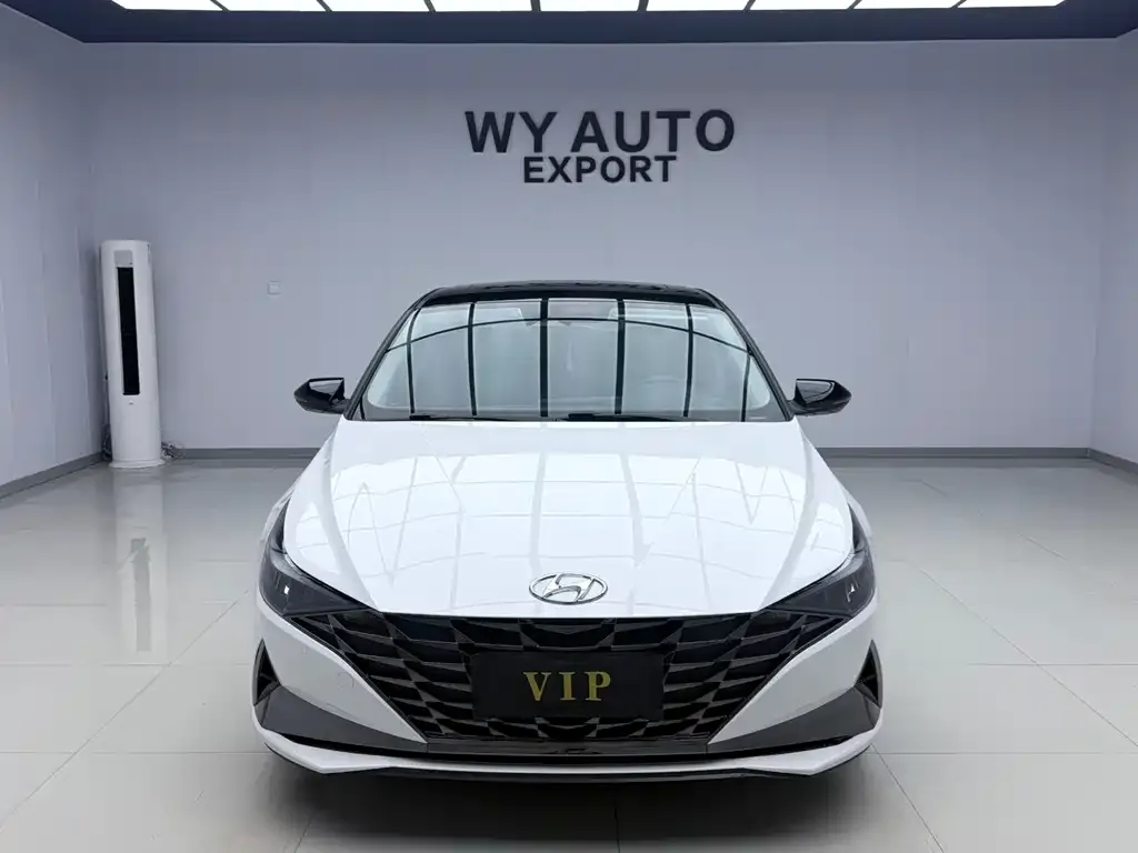 Hyundai Elantra — фото 6