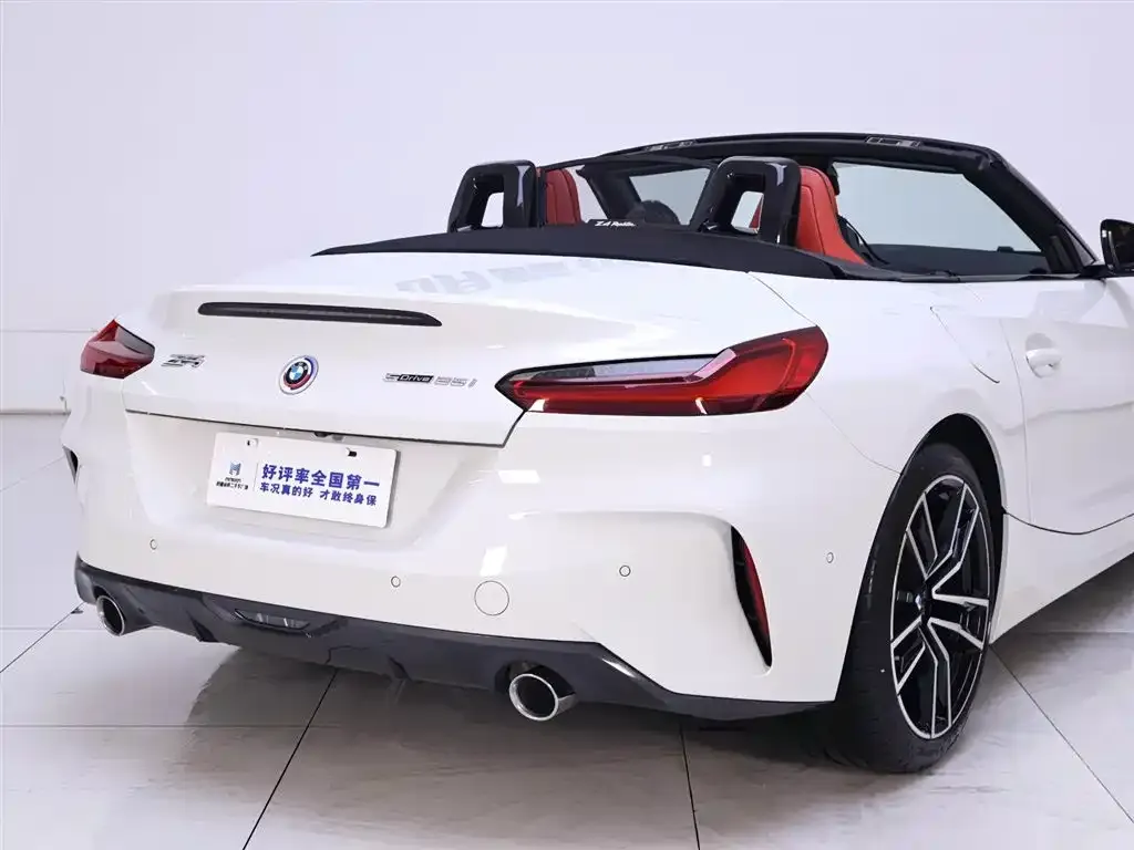 BMW Z4 — фото 9