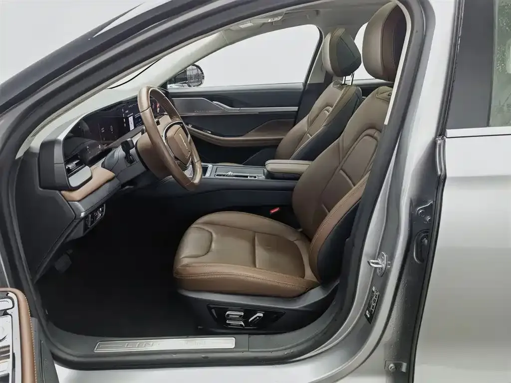 Lincoln Z 2025 из CN, фото 7