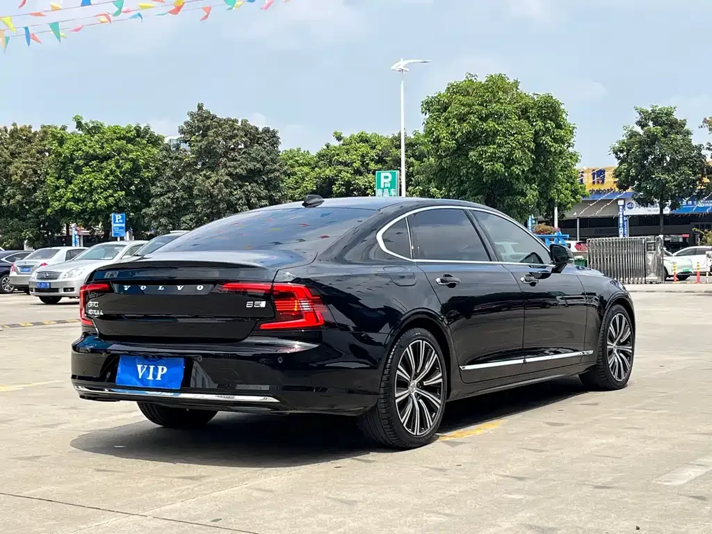 Volvo S90 2023 из CN, фото 6