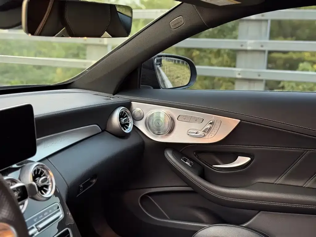 Mercedes-Benz C-Class AMG — фото 10