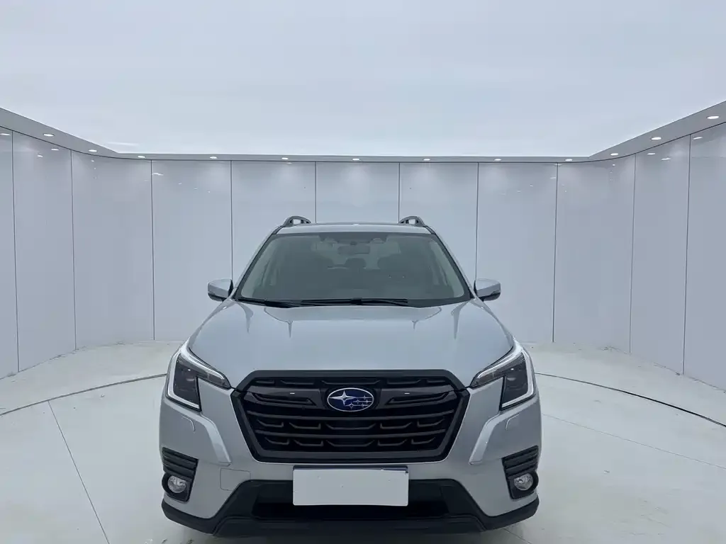Subaru Forester 2022 из CN, фото 6