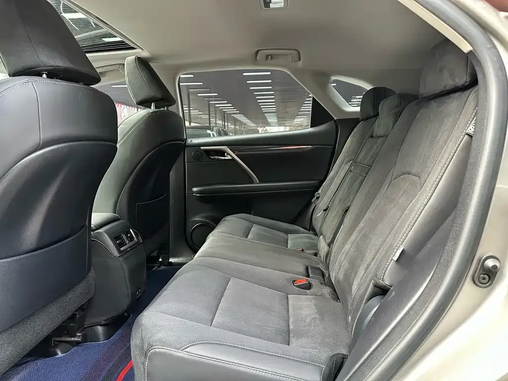 Lexus RX — фото 4