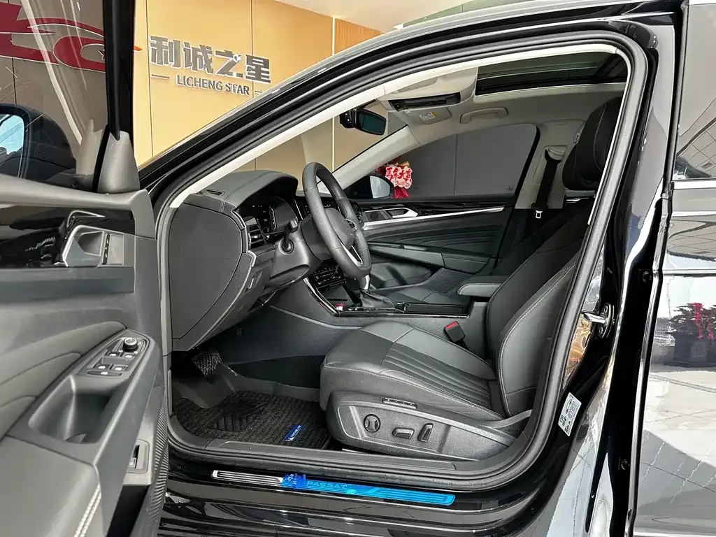 Volkswagen Passat — фото 9