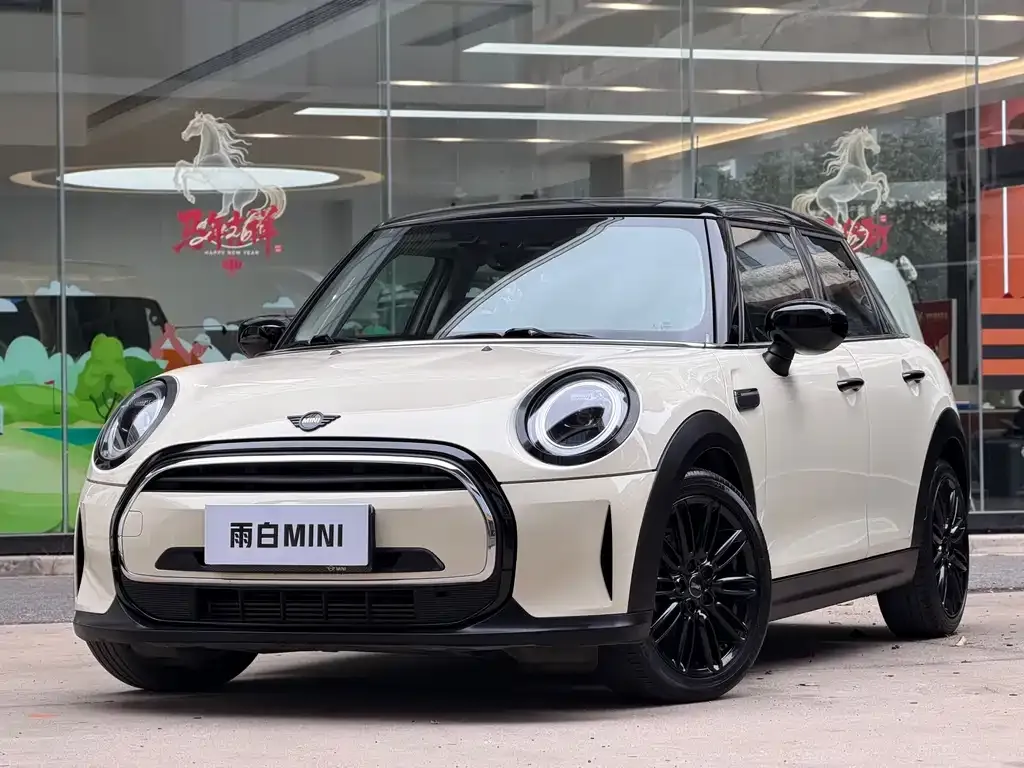 MINI Cooper (3-door) 2021 из CN, фото 1