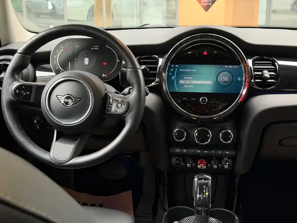 MINI Cooper (3-door) 2021 из CN, фото 9