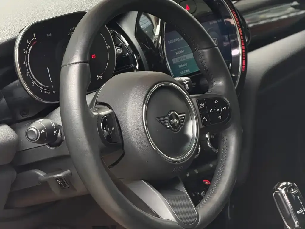 MINI Cooper (3-door) 2021 из CN, фото 8