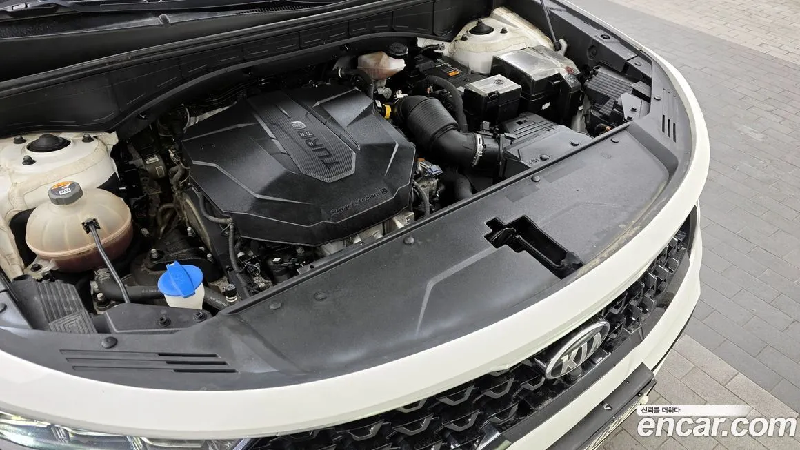 Kia Sorento — фото 8