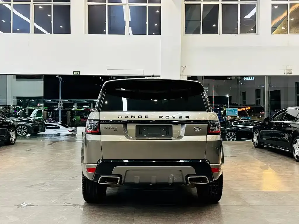 Land Rover Sport — фото 2