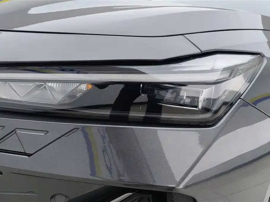Changan UNI-V 2023 из CN, фото 9