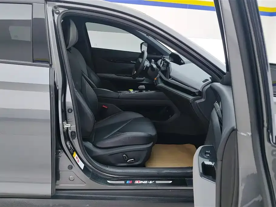 Changan UNI-V 2023 из CN, фото 3