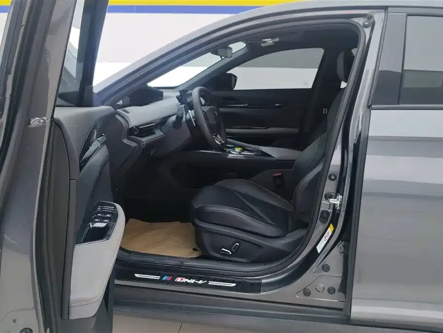 Changan UNI-V 2023 из CN, фото 8