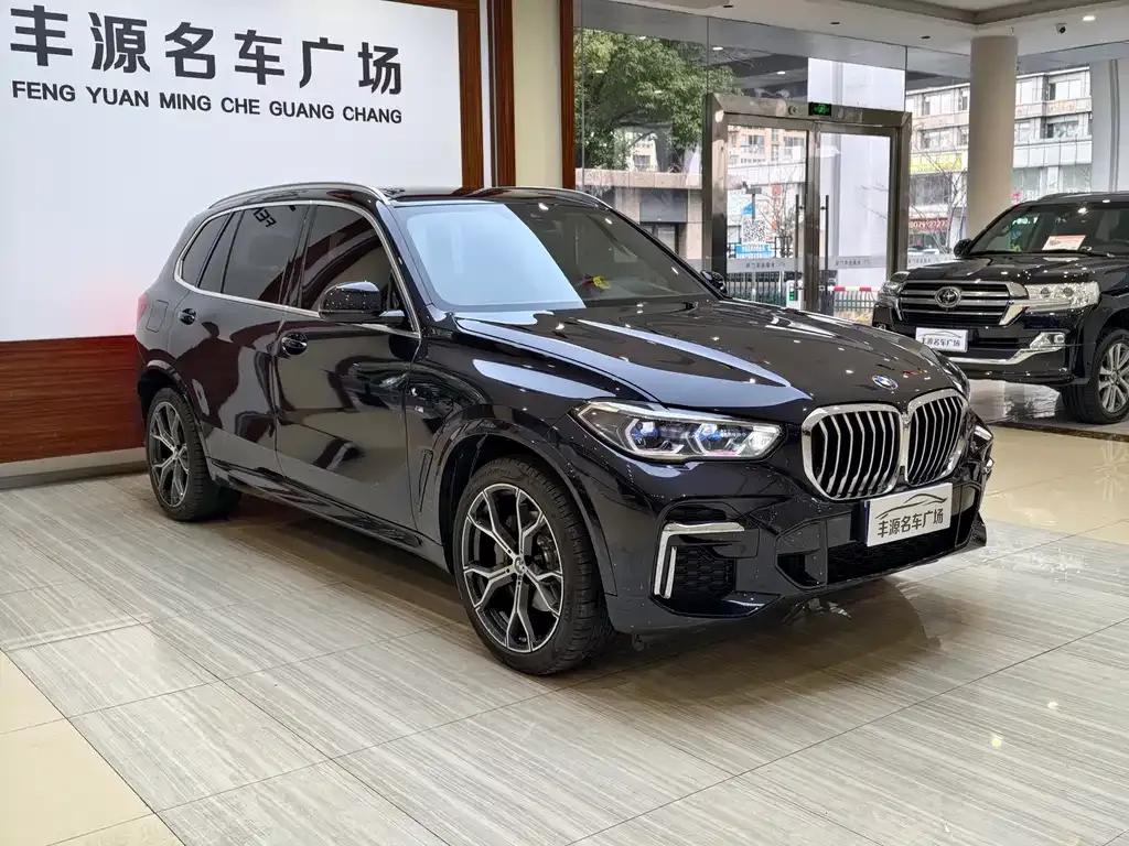 BMW X5 2023 из CN, фото 2