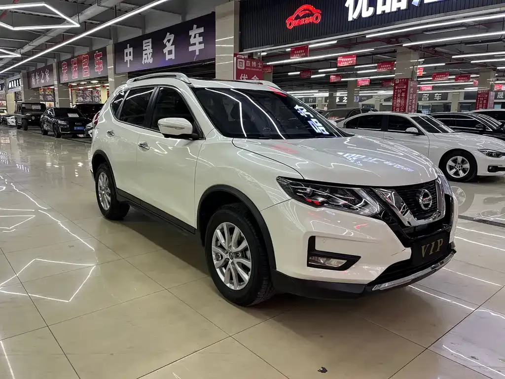 Nissan X-Trail — фото 3