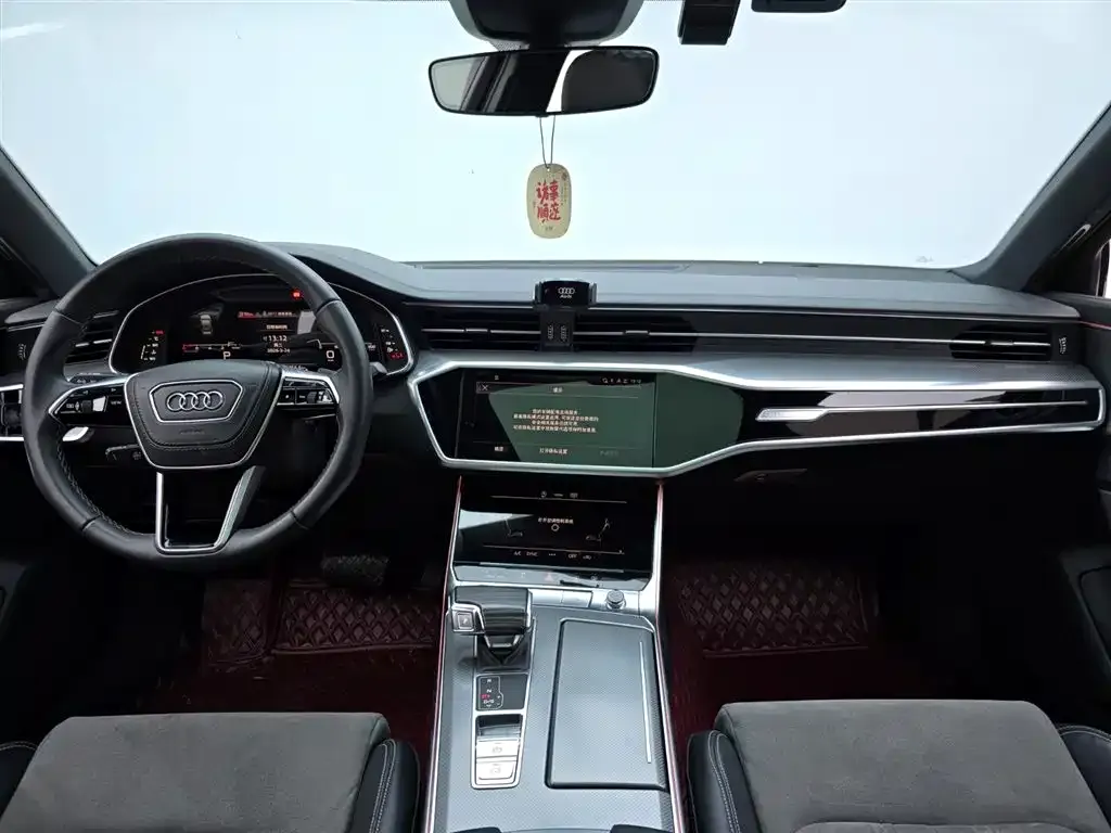 Audi A6L — фото 7